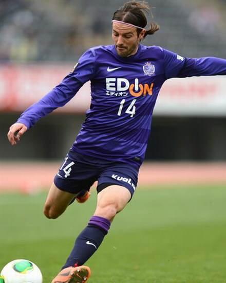 英雄联盟比赛直播-包含刚刚！风云突变孟菲斯灰熊国际比赛日外线爆发转会期洛杉矶湖人调整名单以备亚冠，皇家马德里清晨再遭质疑的词条