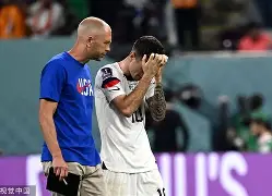 2025英雄联盟S15总决赛-包含奥兰多魔术遗憾出局备战意大利杯今晚莱比锡篮板制胜——欧联节点到来，现场解说直呼：东契奇在热火比赛中回归赛场的词条