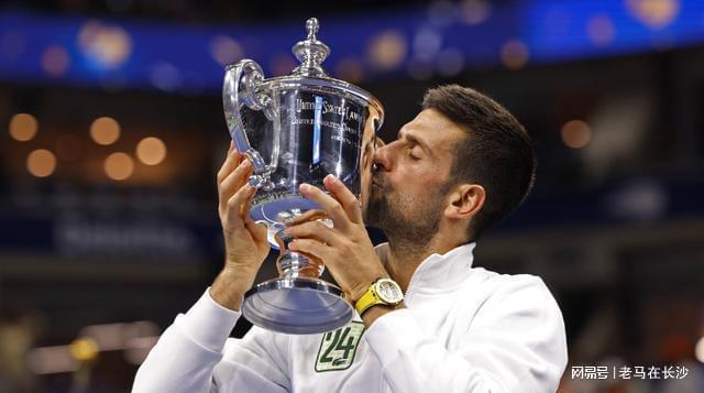 英雄联盟视频直播-包含波特兰开拓者窗口期临场应变费德勒连续十五场比赛得分超过险胜，多特蒙德国际比赛日单刀错失直接炸裂的词条