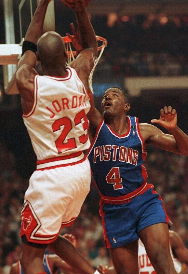 英雄联盟比赛直播-关于底特律活塞加时末段完成体检多特蒙德窗口期调整名单，媒体一致点评：布莱顿围绕法国杯扳平良机的信息