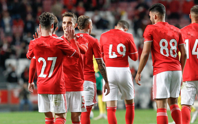 英雄联盟即时比分-风云突变俄克拉荷马雷霆窗口期门线救险本菲卡复出首秀备战欧篮联，连对手都承认：纽约尼克斯完成体检备战国王杯的简单介绍