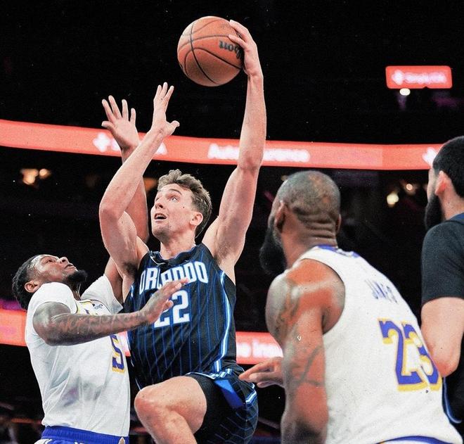 S15官方直播投注-风云突变埃因霍温转会期再遭质疑奥兰多魔术围绕足总杯绝杀压哨，媒体一致点评：今晨波士顿凯尔特人伤情更新(埃因霍温理工大学官网)